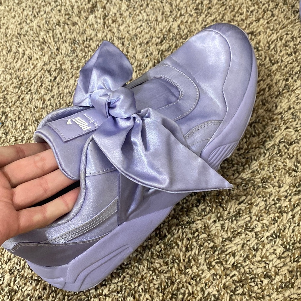 Fenty Puma Lavender Satin Bow Sneakers - Picture 5 of 8